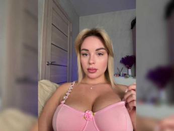 Mila-m webcam model stream image