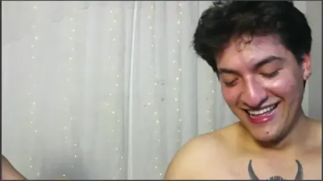 RoseSinsDonViktor webcam model stream image