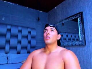 Alan Greek webcam model stream image