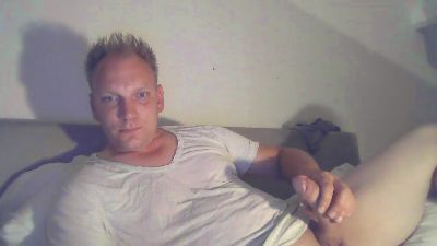 Mickxll webcam model stream image