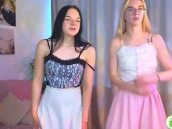 caroline_hey webcam model stream image