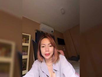luxeglamor webcam bongacams model stream image