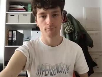 mindly webcam model stream image