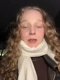 outside_rosy webcam model stream image