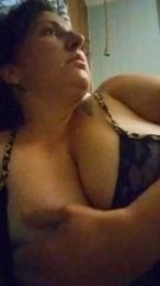 Kikinewnew1 webcam model stream image