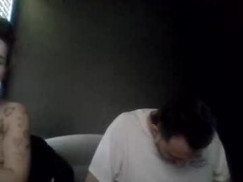 cloudyydayzz webcam model stream image
