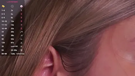 BrynnHolverson webcam model stream image