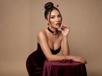 AnnaKarev webcam model stream image