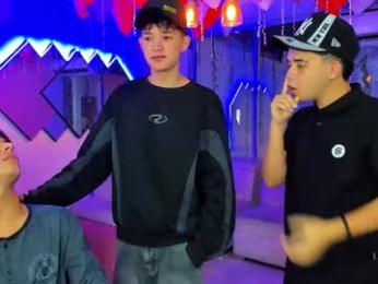 houseofwarrios webcam chaturbate model stream image