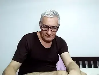 BIGUNCUTHARDCOCK webcam model stream image