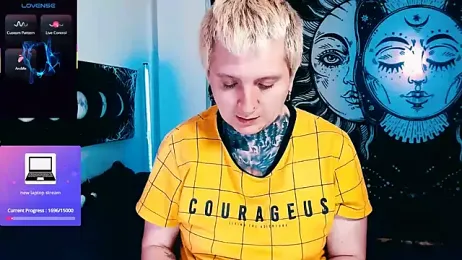 Marieblueeyes webcam model stream image