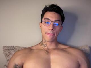 Jakee Tyler webcam model stream image