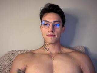 Jakee Tyler webcam model stream image