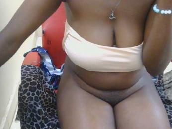 Prettymelvi webcam model stream image