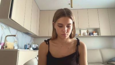 RubyeStrande webcam model stream image