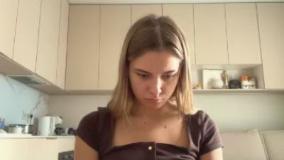RubyeStrande webcam model stream image