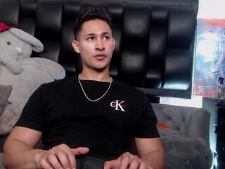 Benjamin Cooperk webcam model stream image