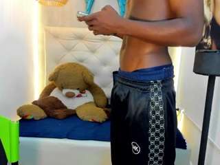 royce-ebony webcam model stream image