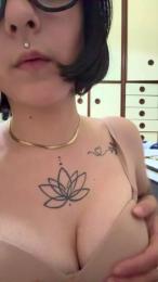 Baby2220 webcam model stream image