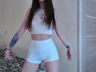 Cutie Ryness webcam model stream image