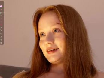 cute_shine webcam model stream image