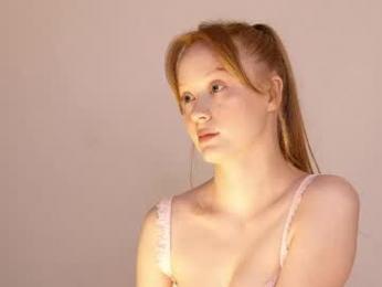 cute_shine webcam model stream image