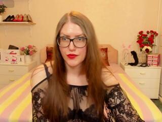 Alina Karol webcam model stream image