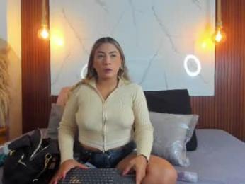 lillian_lee1 webcam model stream image