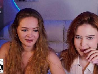 2PrettyGirls webcam model stream image