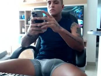 exotic_dude webcam model stream image