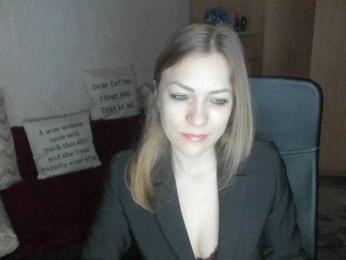 SilviaSweet webcam model stream image