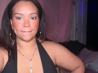 sashaishere webcam model stream image