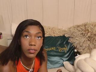 Kailyn Peters webcam model stream image