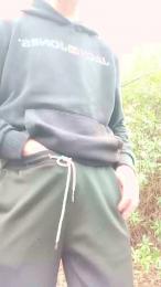 Trolls37 webcam model stream image