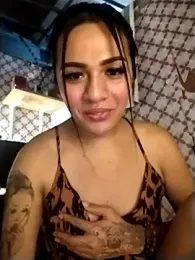 Yourbabyshane webcam model stream image