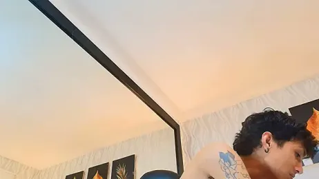 Lean_Portman webcam model stream image