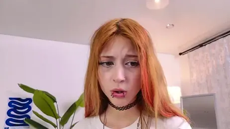 VixenLuxe webcam model stream image