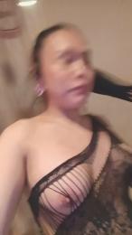 Ayumiosaka2025 webcam cam4 model stream image