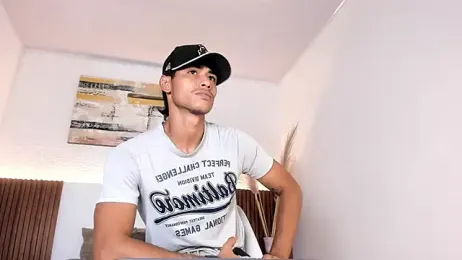 zander_2120 webcam model stream image