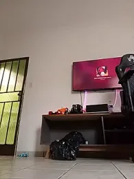 Nymph_BRA webcam model stream image