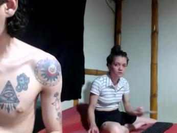 miahells webcam model stream image