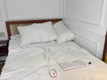 raamos webcam model stream image