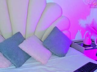Sweet Alices webcam model stream image