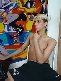 Alayn_sexy_ayes webcam model stream image