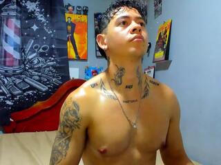 Alam Johnson webcam model stream image