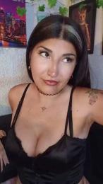 DolceNazz webcam model stream image