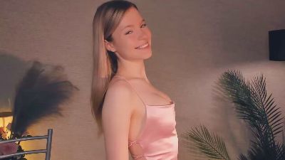 BridgetKaaz webcam cam4 model stream image