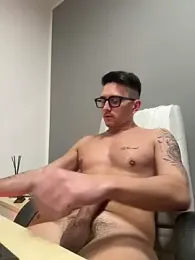 masterboss_ webcam stripchat model stream image