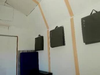 drizzys_room webcam model stream image