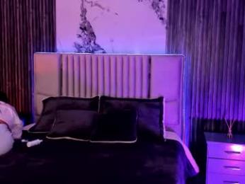 lillyortiz_ webcam model stream image